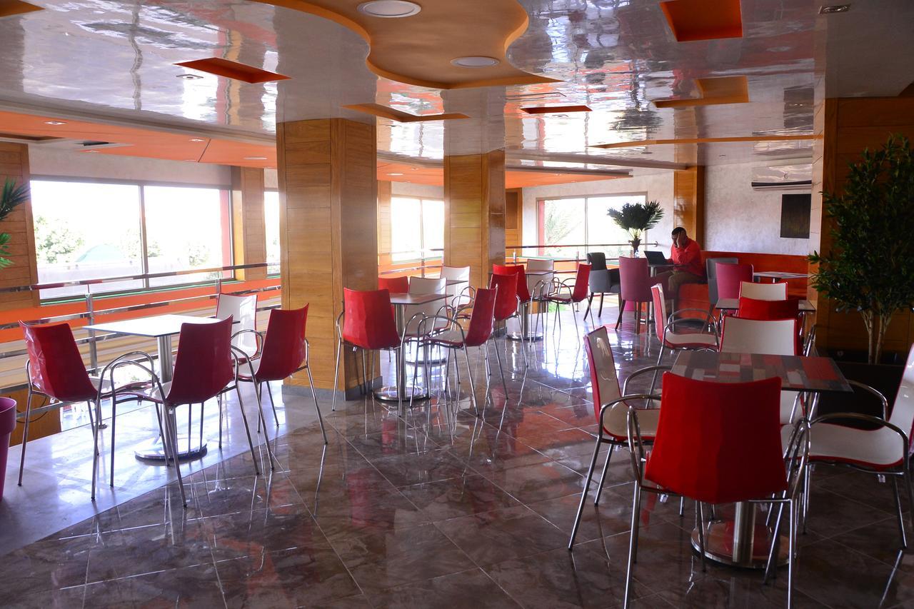 Hotel Hadaik Ain Asserdoune Бени-Меллаль Экстерьер фото