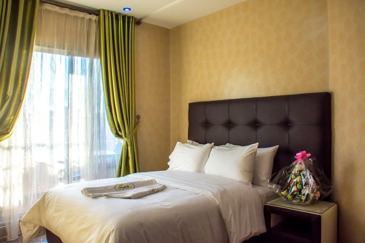 Hotel Hadaik Ain Asserdoune Бени-Меллаль Экстерьер фото